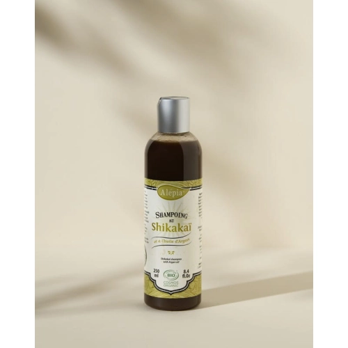 shampoing-bio-au-shikakai-et-a-l-argan.jpg